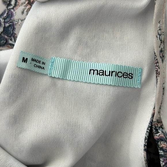 Maurices High-neck Sleeveless Halter Top Size Medium - Picture 10 of 11